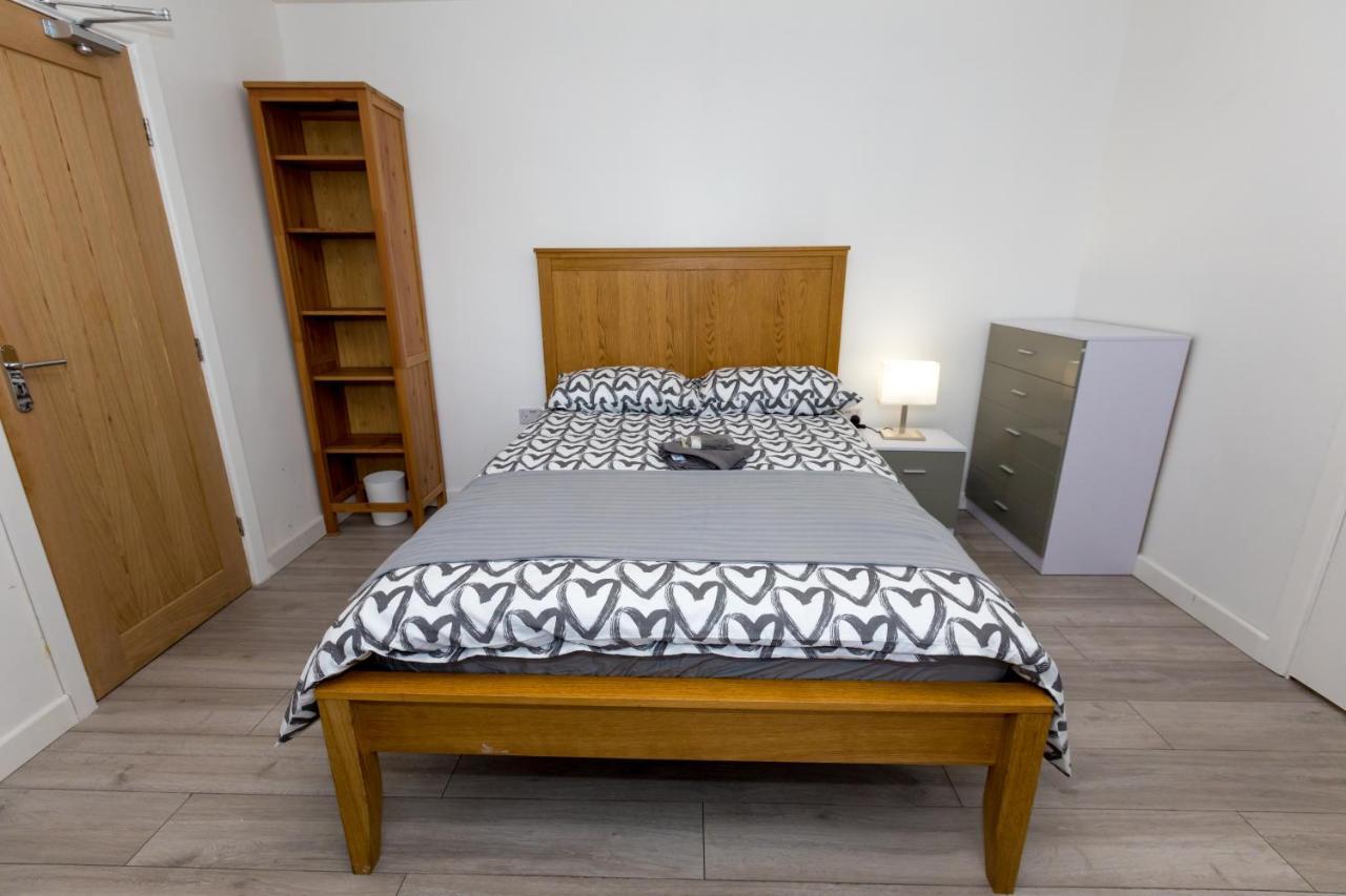 Comfortable Stay In Shirley, Solihull - Room-2 מראה חיצוני תמונה