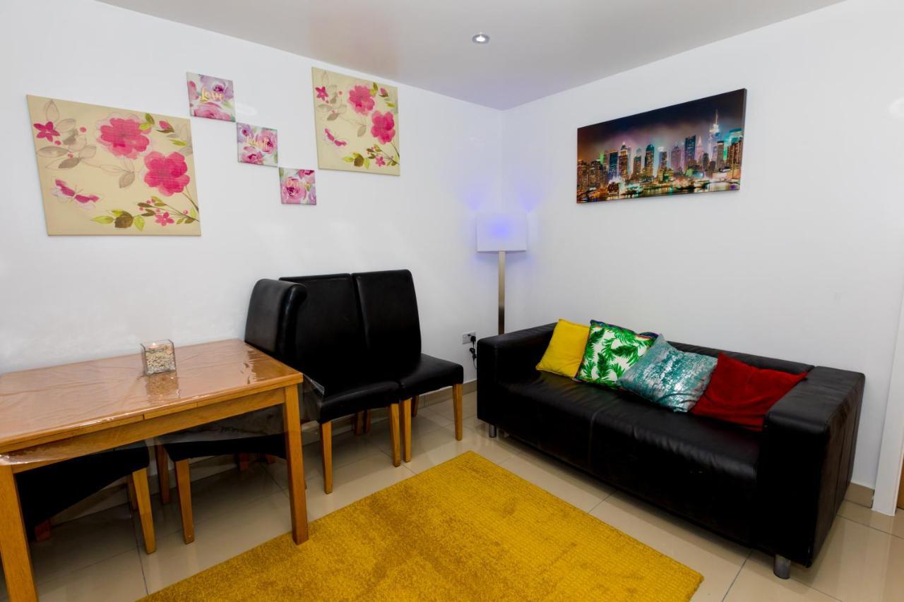 Comfortable Stay In Shirley, Solihull - Room-2 מראה חיצוני תמונה