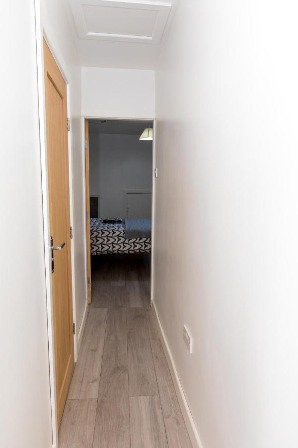 Comfortable Stay In Shirley, Solihull - Room-2 מראה חיצוני תמונה