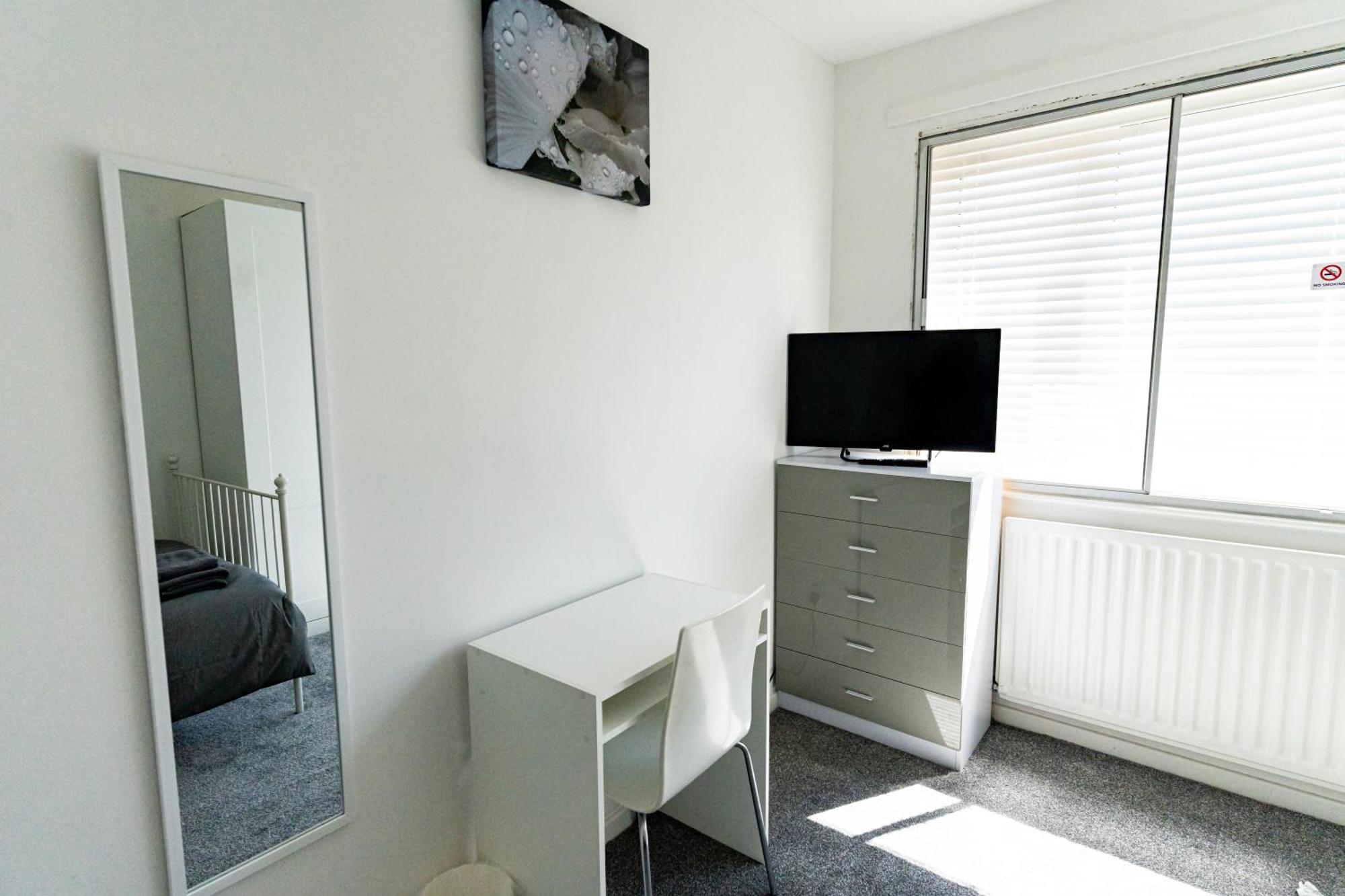 Comfortable Stay In Shirley, Solihull - Room-2 מראה חיצוני תמונה